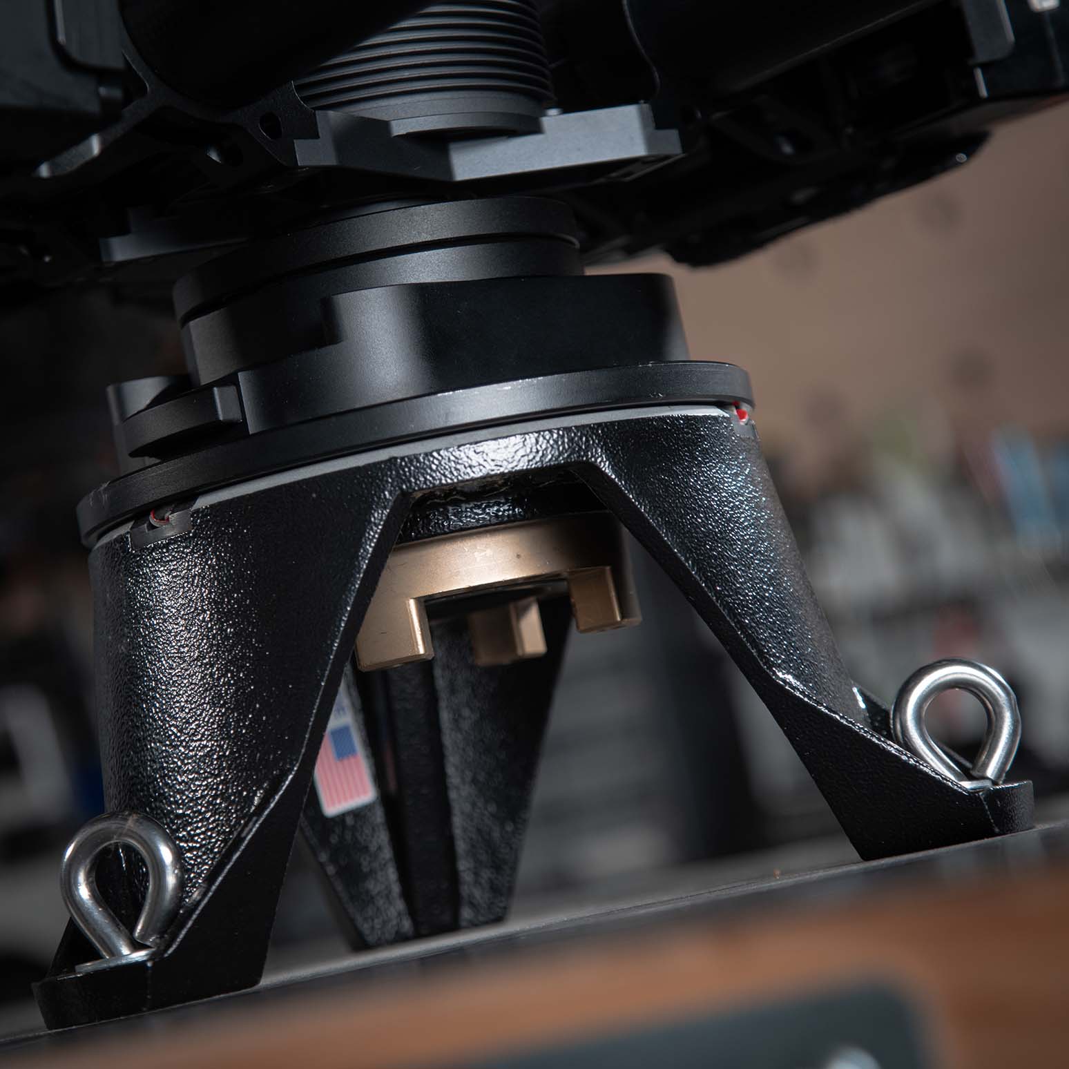 Mōvi XL to Mitchell Adapter